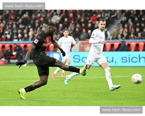 德甲新秩序之巅：莱比锡与勒沃库森的“权杖”博弈，谁才是拜仁最强劲的挑战者？