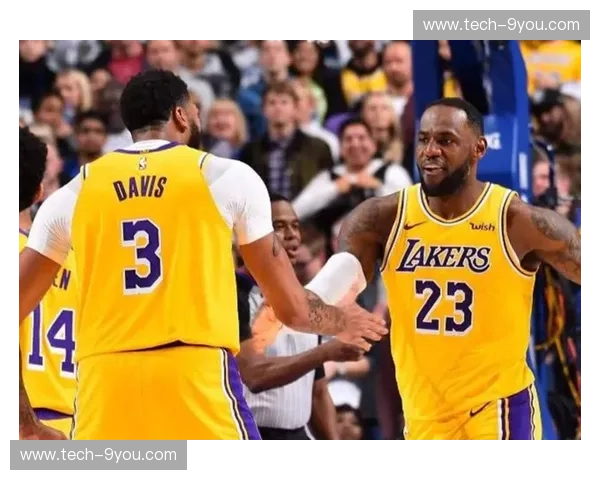 巅峰博弈的暴力美学：重温NBA总决赛湖人vs热火G4，那一夜谁在主宰命运？